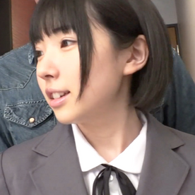 FC2-PPV-4699862 クラスの中であまり目立たない地味系黒髪ショート女子の秘密のP活動画。