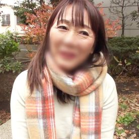 FC2-PPV-4699278 【中出し】59歳熟女が10年ぶりのSEXで淫乱熟女の本領を発揮！電マと生チ○ポで潮吹きイキ！熟したおま○こにどっぷり中出し！