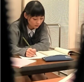 FC2-PPV-4686871 【19歳/個撮】都内進学で上京したて。方言まじりで初々しい色白美女とのリアル秘蔵ハメ撮り映像。今回特別独占大公開。初出し※数量限定
