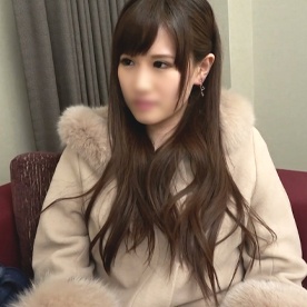 FC2-PPV-4732175 渋谷で見つけためちゃかわ女子大生 れな(21)彼氏がいなくレディコミオナニーが日課 クリが敏感過ぎて弾くとビクンビクン おちんちん挿れると発狂→容赦ないピストンで悶絶
