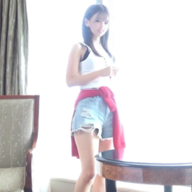 FC2-PPV-4686008 沖縄出身のモデル級美女。アイドル級に可愛すぎる顔でイラマチオ、ガン突きで止まらないハメ潮に妊娠させたく最奥中出しした動画。