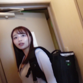 FC2-PPV-4712363 【蔵出し・再販不可】フードデリバリーで配達してくれたHカップ劇団員をガチ交渉でピルなし撮影