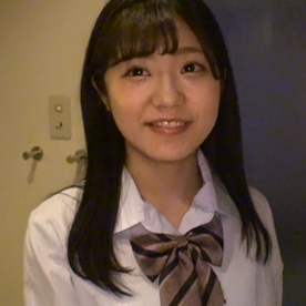 FC2-PPV-4719271 素人個撮【くるみチャン】ウブなパイパンちゃんとラブホで密会♥ぬるぬるのアソコに中出し♥
