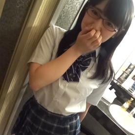 FC2-PPV-4722150 【あみチャン】マジメで清楚なお嬢様系に見えるコだけど中出ししても笑顔で許してくれる天使だった♥