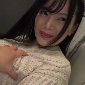 FC2-PPV-4712731 【個撮・素人】黒髪清楚なJDとハメ撮りしてみたらドMで中出しできた件w