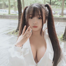 FC2-PPV-4701350 【6/20迄60%OFF!】【三発射精】百万フォロワーK.O.L.のカラダ解禁。147cm Gカップ超美巨乳。出番の為企画者のザーメン全部飲み込んで肉便器に開発