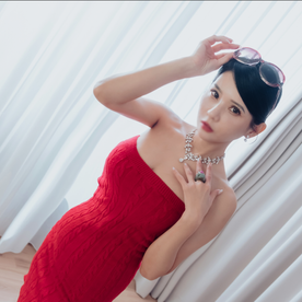 FC2-PPV-4729279 【8/1迄60%OFF】【初撮】麗しき美裸体貴婦人。「旦那じゃ満足できない…」巨乳人妻がセックスで性欲解放。熱いザーメンを一気に飲み込む!