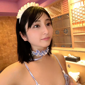 【フォロワー数１０万人越え】最近人気の美人コスプレイヤーさんと禁断のオフパコ撮影　過去最高額のオファー　色白スレンダー美女に大量中出し。※数量限定