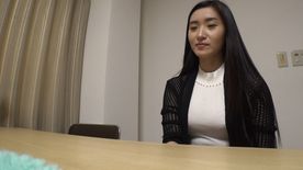 FC2-PPV-4693257 クールビューティ巨乳人妻26歳。素股から我慢できずハメてもらうまで。