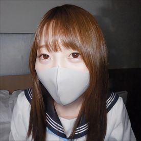 FC2-PPV-4708231 フォロワー30k ダンス動画でバズった18歳インフルエンサー　カメラの裏側で種付けされる生々しい一部始終を初公開