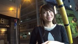 FC2-PPV-4717628 【期間限定90％OFF!】性欲が炸裂するS級極上人妻のエロすぎるSEXの一部始終/無