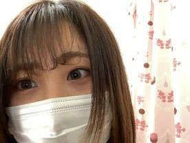 FC2-PPV-4713619 【限定数・期間限定】いちごちゃんのお部屋 20200407