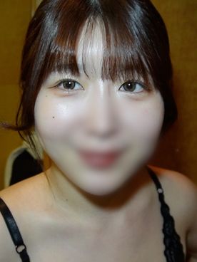 FC2-PPV-4706396 【無】※売れたら値上げ たぬき顔昼職美女に中出し ハードイラマで「オエっ!」思わず。。。
