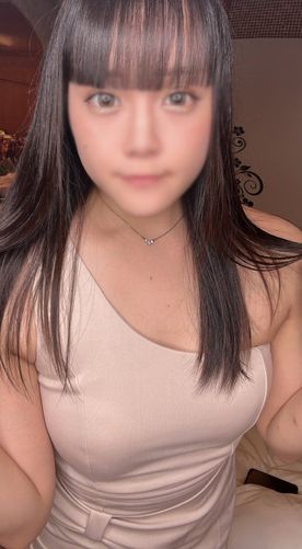 FC2-PPV-4722754 【無】※値上げ予定 渋谷ハプバー常連アカネさん(22歳)受精覚悟の大量中出し 下品イラマで喉からも大量潮吹き