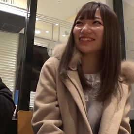 FC2-PPV-4698457 夫がいるのにナンパにホイホイついていく尻軽奥さん!いつもオマ☆コを濡らしてるせいかすんなり挿入&ガチイキ♪②