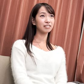 FC2-PPV-4724921 ※50本限定超特価※地味な人妻と個撮！清楚に見えて実はヤリマンな人妻さんは締まりが違う！ VOL.2