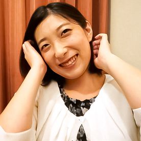 FC2-PPV-4724931 ※50本限定超特価※地味な人妻と個撮!清楚に見えて実はヤリマンな人妻さんは締まりが違う! VOL.10