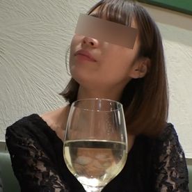 FC2-PPV-4712872 渋谷でGETの人妻！都会の奥様とのナンパハメ撮り！　①