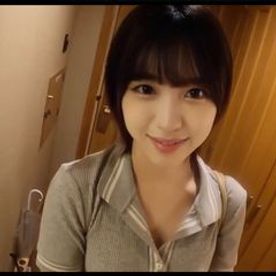 FC2-PPV-4706425 【なつきちゃん最新作!】池田エラ◯ザ似のなつきちゃん即尺、男の潮吹きに挑戦!!