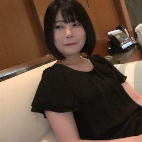 FC2-PPV-4752134 <個人撮影>この感じでド変態な23歳若妻、スタイル抜群色白清楚だが激しくイキ狂う