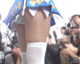 【HD】動画禁止コスイベに一眼カメラの動画機能で潜入31「顔がいい女はパンツもいい」