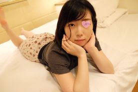 【モ無 初撮り】まじめな本屋勤務のちなつちゃん 22歳 真面目そうなルックスからは考えられないほどのエロっぷりにギャップ萌えする1時間【個人撮影】 【モ無 初撮り】まじめな本屋勤務のちなつちゃん 22歳 真面目そうなルックスからは考えられないほどのエロっぷりにギャップ萌えする1時間【個人撮影】