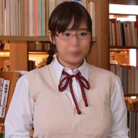 【素人・中出し】インテリ風眼鏡陰キャと図書館セックス。 立ちバックでHカップ爆乳をはち切れそうなほど揺らしながらイク～っ♥ FC2-PPV-4600441