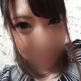 《素人》可愛い巨乳お姉さん。オナニー見てください…。一度オナニーすると止まらなくなっちゃう。 FC2-PPV-4577341