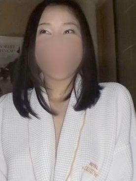 【*乳】黒髪でおしとやかな若妻♥他人棒を無我夢中でご奉仕フェラ♥