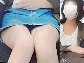 バレ・・・たかも？音ありRECスタート！時おり視線が・・・電車パンチラ