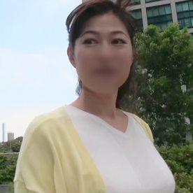 【個撮】品に溢れている専業主婦をハメ撮り！ 肉厚おまんこガン突きでだらしなく大の字になりながらイクー！ FC2-PPV-4578277