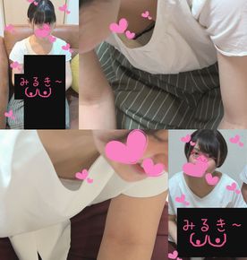 【乳首チラ】とあるベビマサークルの風景{vol.67}いやらしい**さんたちのおっぱい。