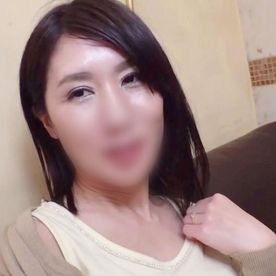 【熟女】スタイルと触り心地の良さそうな白肌も実にソソる44歳・熟女◆眠っていた性欲が爆発！生チ○ポでイキ狂い！ FC2-PPV-4573401