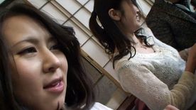 温泉旅行中セクシーおばさんナンパ　濃厚中出しワイルドショット！！