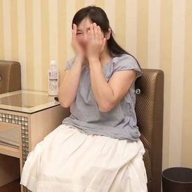 【熟女】マニア必見。乙女系熟女。52歳。人妻。ともみさん。激しく突かれおっぱい汁が噴出。快楽イキ連発。 FC2-PPV-4561673