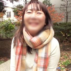 【熟女】還暦熟女。人妻。ちづるさん。電マで大洪水。ねっとりフェラ。生チ○ポで大量潮吹きしながら喘ぎイク。 FC2-PPV-4616200