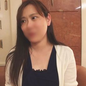 【人妻不倫】清楚妻しおりさんは欲求不満。ビチョ濡れ完熟マンコにガチハメSEX。 FC2-PPV-4625908