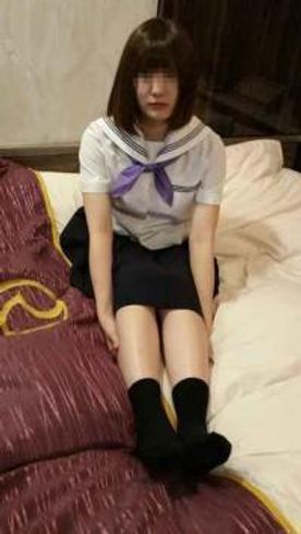 【個人】セーラー服の女の子②夏休み前に色々欲しいということでハメ撮り 【個人】セーラー服の女の子②夏休み前に色々欲しいということでハメ撮り