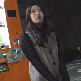 【立ち○ぼ】もっちり色白モリマン美女がGスポ責めに潮吹き連発｜条件次第で中出し許可【もも(21)】