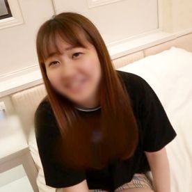 《素人・中出し》むっちりボディを震わせながらおマ○コキツキツに締め上げられて、ナマ中出し♂