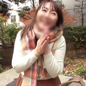 【中出し】59歳の熟女が10年ぶりのSEX！大股開いて他人棒でイキ狂い！潮を吹いて喘ぎ乱熟女の本領を発揮する好きモノっぷりを披露！膣内射精！ FC2-PPV-4605662