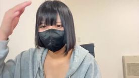 りんちゃん (18) 2025年1月12日の配信動画 - 前編 - FC2-PPV-4625080