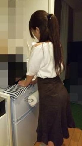 【個人】踏み倒そうとした巨乳の新婚人妻の新居に押し入り他人棒を咥えさせる。