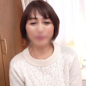 【熟女】品の良さそうな清楚人妻。55歳。えみこさん。旦那が出張中に自宅で浮気セックス。むっちりBODYを震わせイキ狂い。膣内射精。 FC2-PPV-4545097