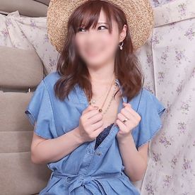 【素人／人妻】32歳上品清楚のセレブ妻をナンパ。美巨乳スレンダーボディを味わい尽くす中出しセックス。 FC2-PPV-4547161