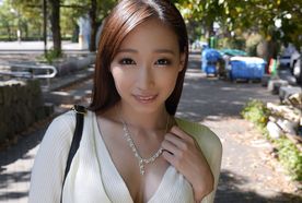 Tokyo247「はすみ」ちゃんは垂れ目が可愛いセクシャルボディーな巨乳の飲食店員