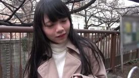 【素人美人妻限定】真っ昼間から夫以外の他人ち○ぽで何度も何度も膣奥を突かれ痙攣絶頂爆イキ！ 　142