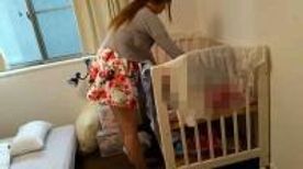 【個人】出産後旦那よりも先に****のベッドの隣で他人棒に***る人妻