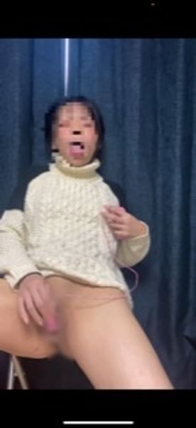 【人妻素人　ピンクローターで潮吹きオナニー】仕事に向かう旦那を見送った後、朝からご主人様へオナニー動画報告　潮吹き　スマホ撮影　寝取られ