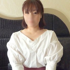 【素人/中出し】旦那としかセックスしたことのない39歳人妻。 アイマスクを着けてのアブノーマル前戯→無避妊不倫セックスで本気で連続絶頂。 FC2-PPV-4618045